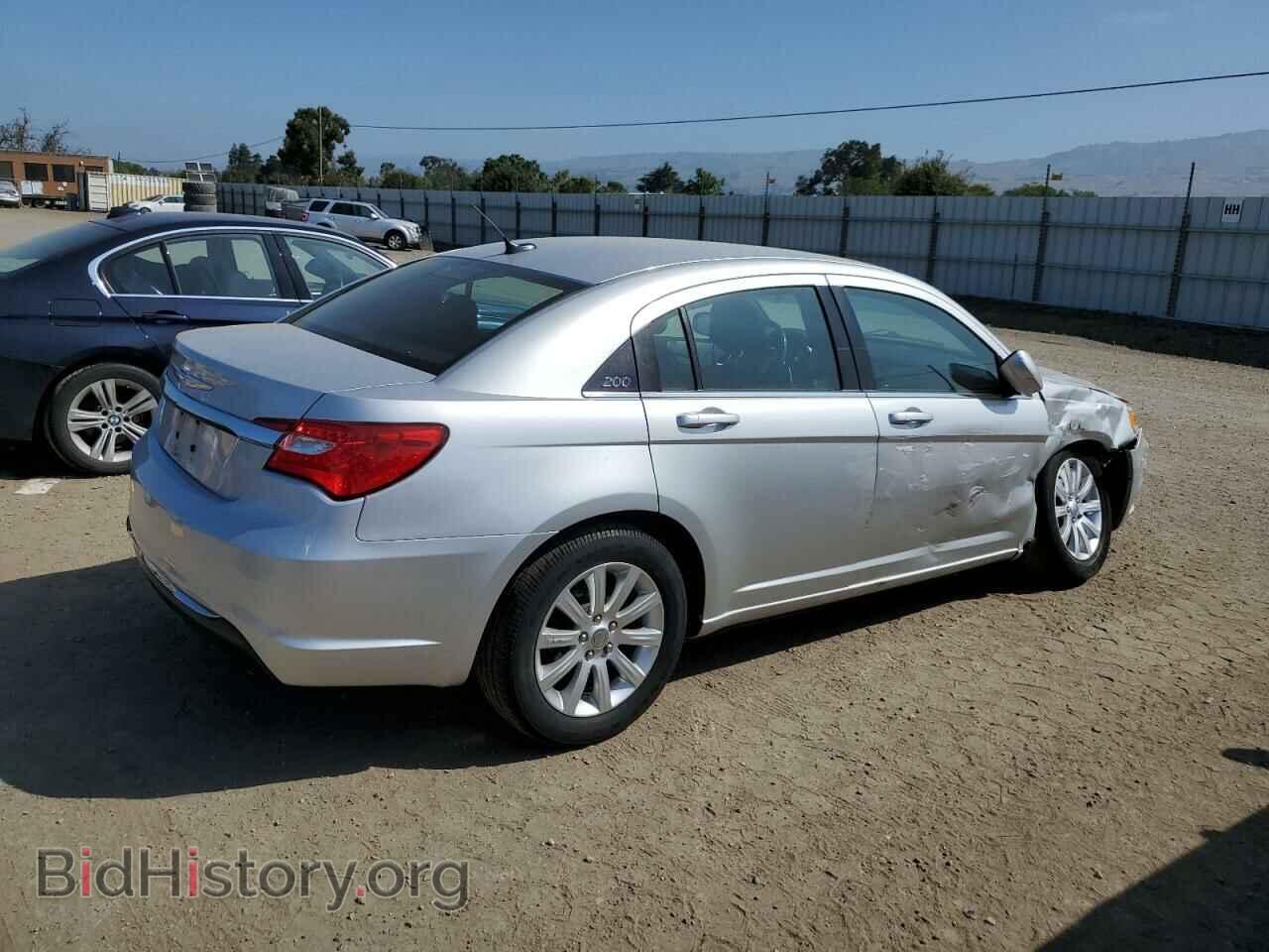 2012 CHRYSLER 200 - VIN: 1C3CCBBG2CN184010 - Фото 3