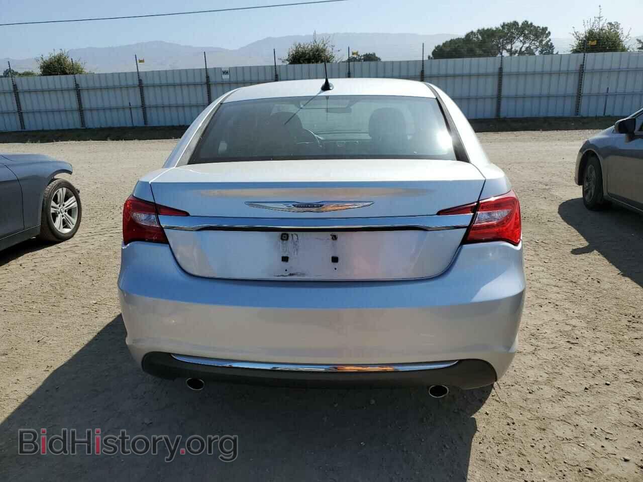 2012 CHRYSLER 200 - VIN: 1C3CCBBG2CN184010 - Фото 6