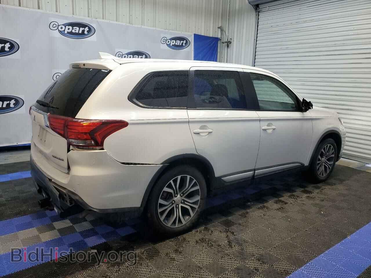2017 MITSUBISHI OUTLANDER - VIN: JA4AD2A35HZ054392 - Фото 3