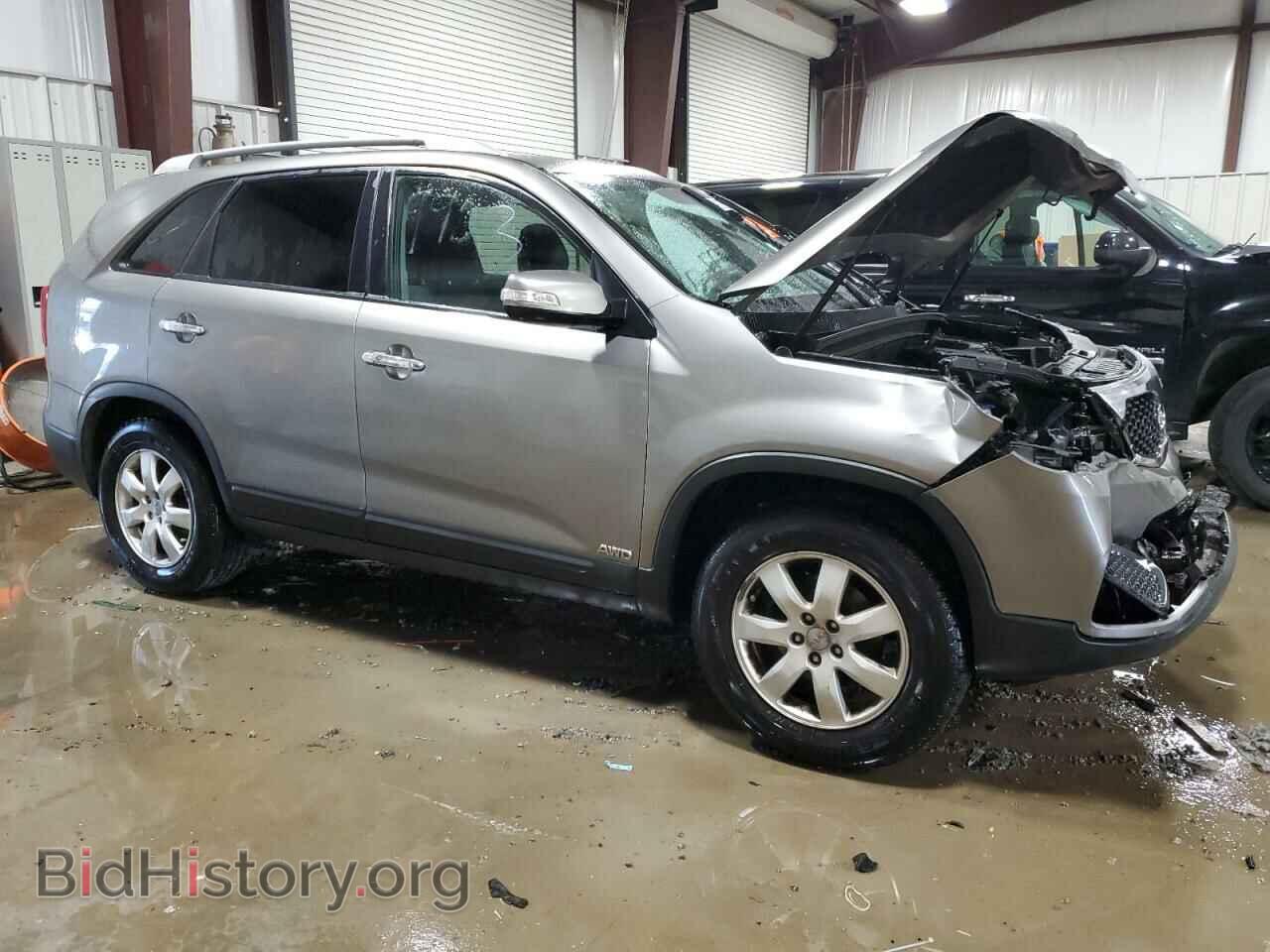 2012 KIA SORENTO - VIN: 5XYKTDA21CG269923 - Фото 4