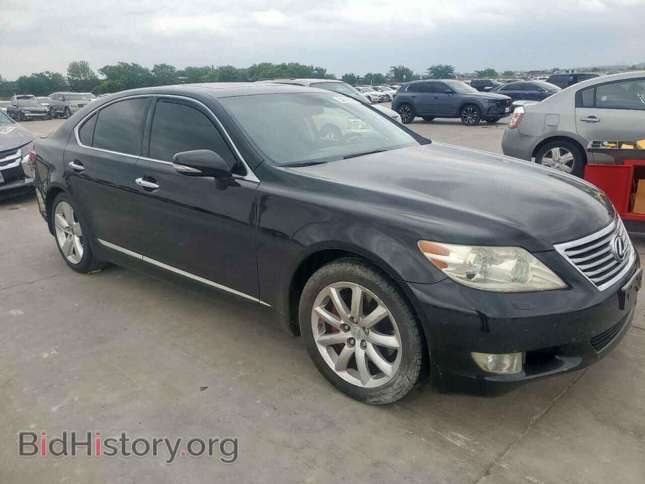 2012 LEXUS LS460 - VIN: JTHBL5EFXC5111591 - Photo 4