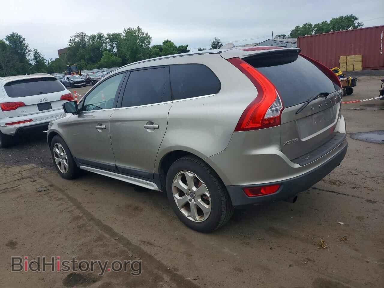 2012 VOLVO XC60 - VIN: YV4940DZ2C2269465 - Фото 2