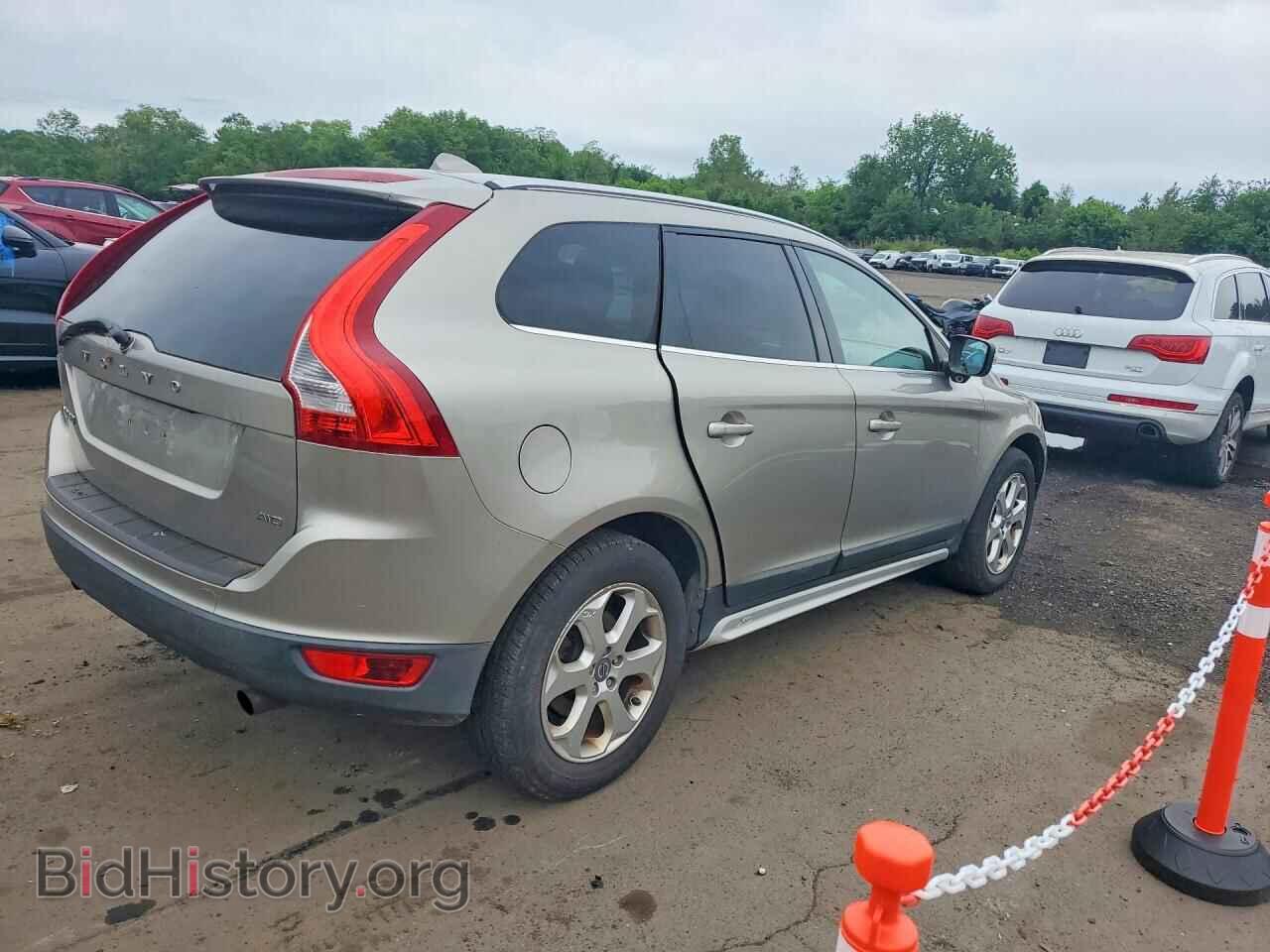 2012 VOLVO XC60 - VIN: YV4940DZ2C2269465 - Фото 3