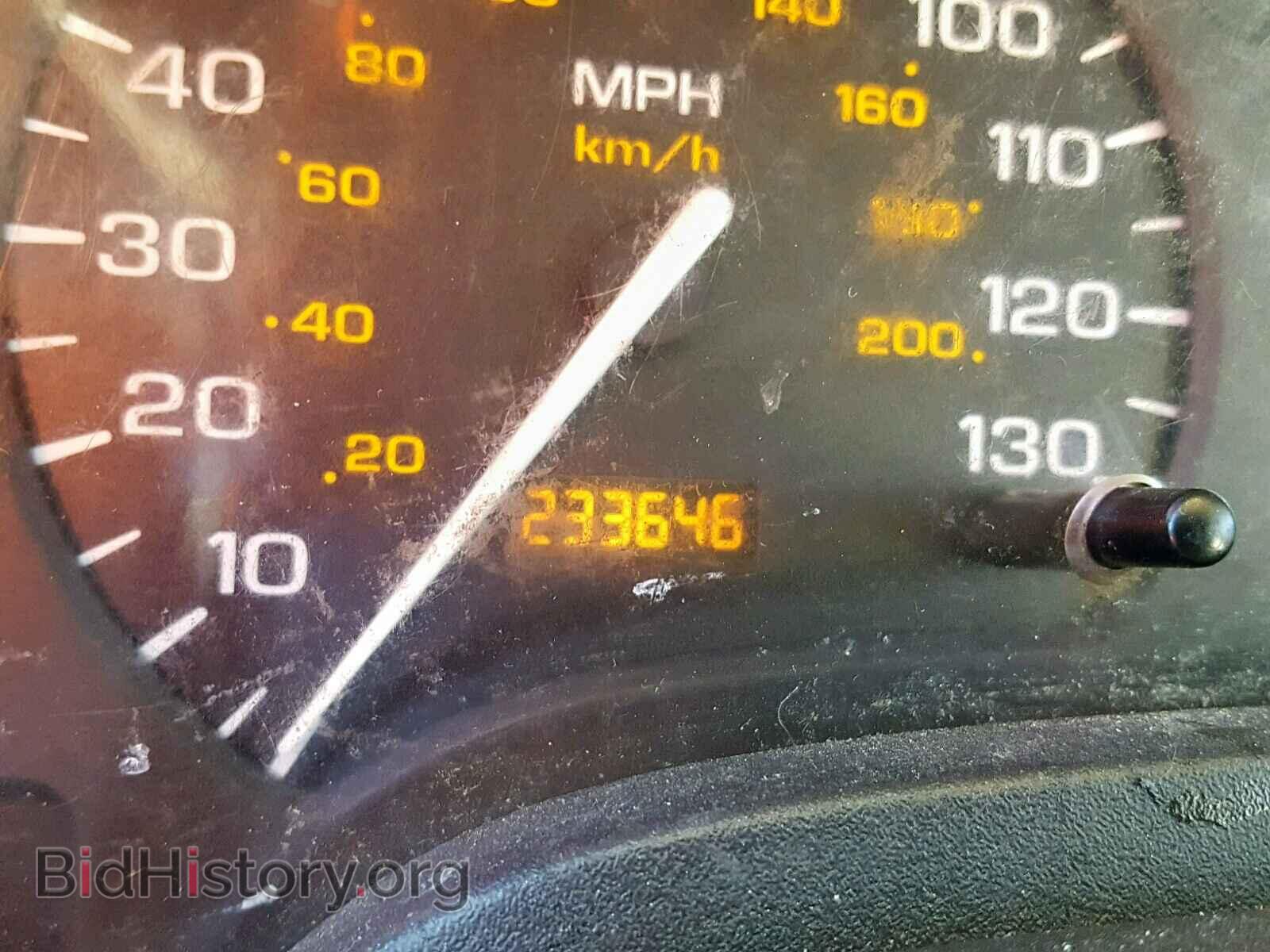2003 SATURN VUE - VIN: 5GZCZ23D83S810660 - Фото 8