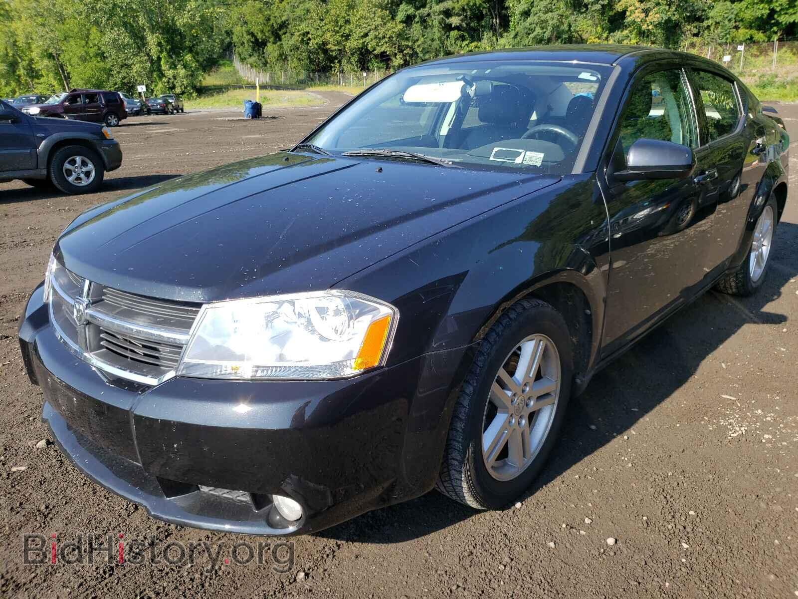 2010 DODGE AVENGER - VIN: 1B3CC5FB9AN126809 - Фото 2
