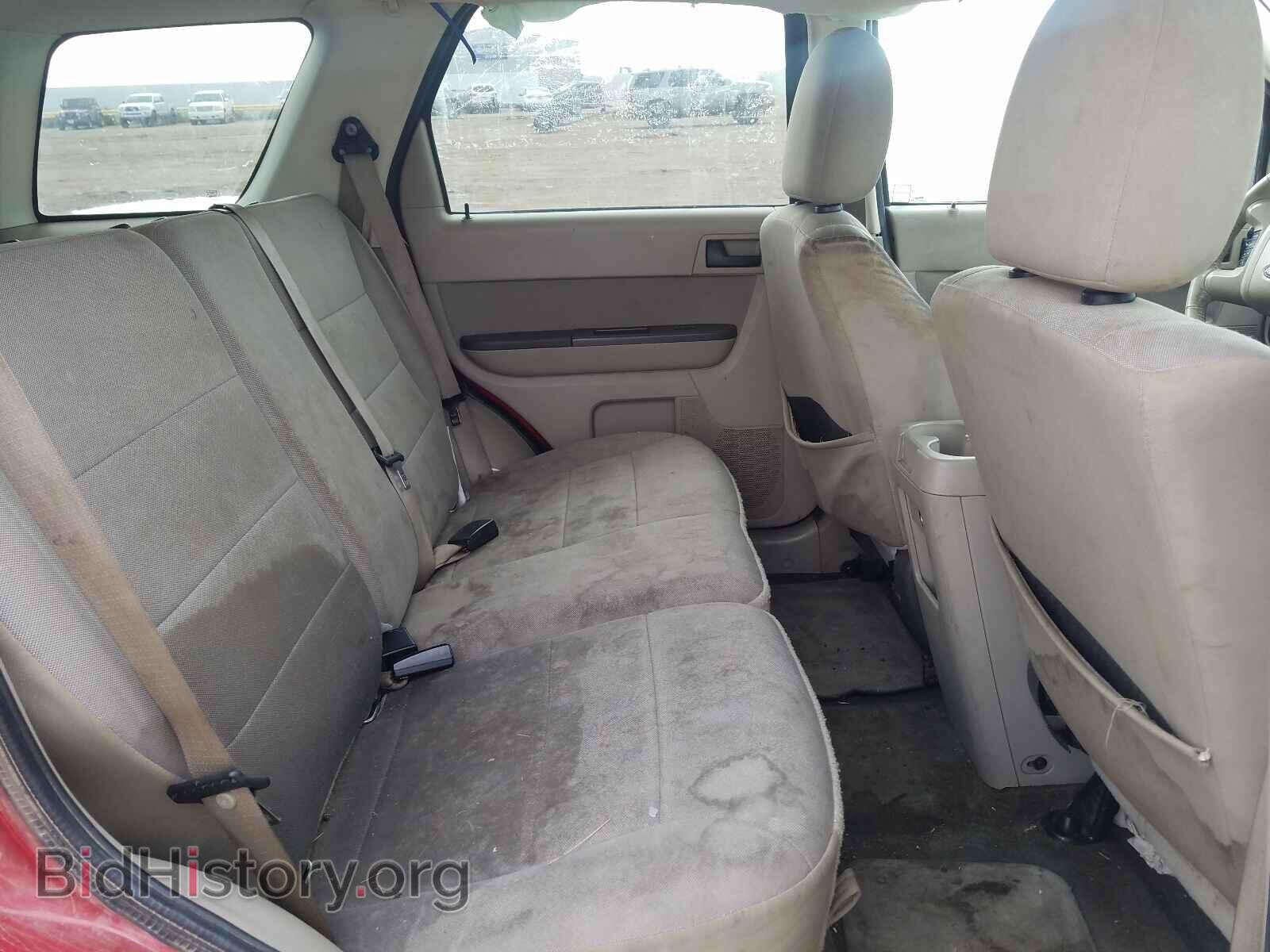 2011 FORD ESCAPE - VIN: 1FMCU0DG9BKC29420 - Фото 6