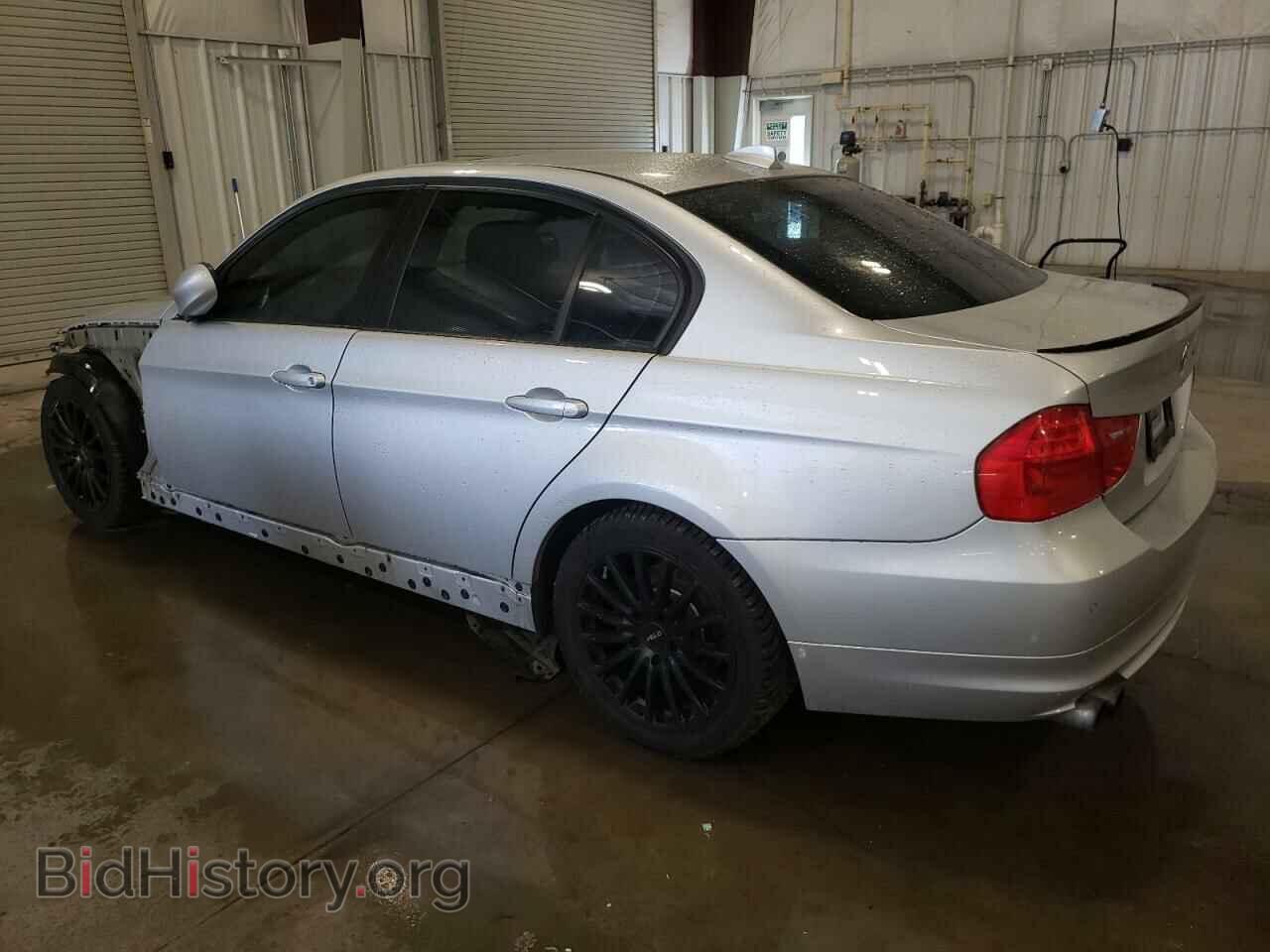 2011 BMW 3 SERIES - VIN: WBAPK7C57BA971516 - Фото 2
