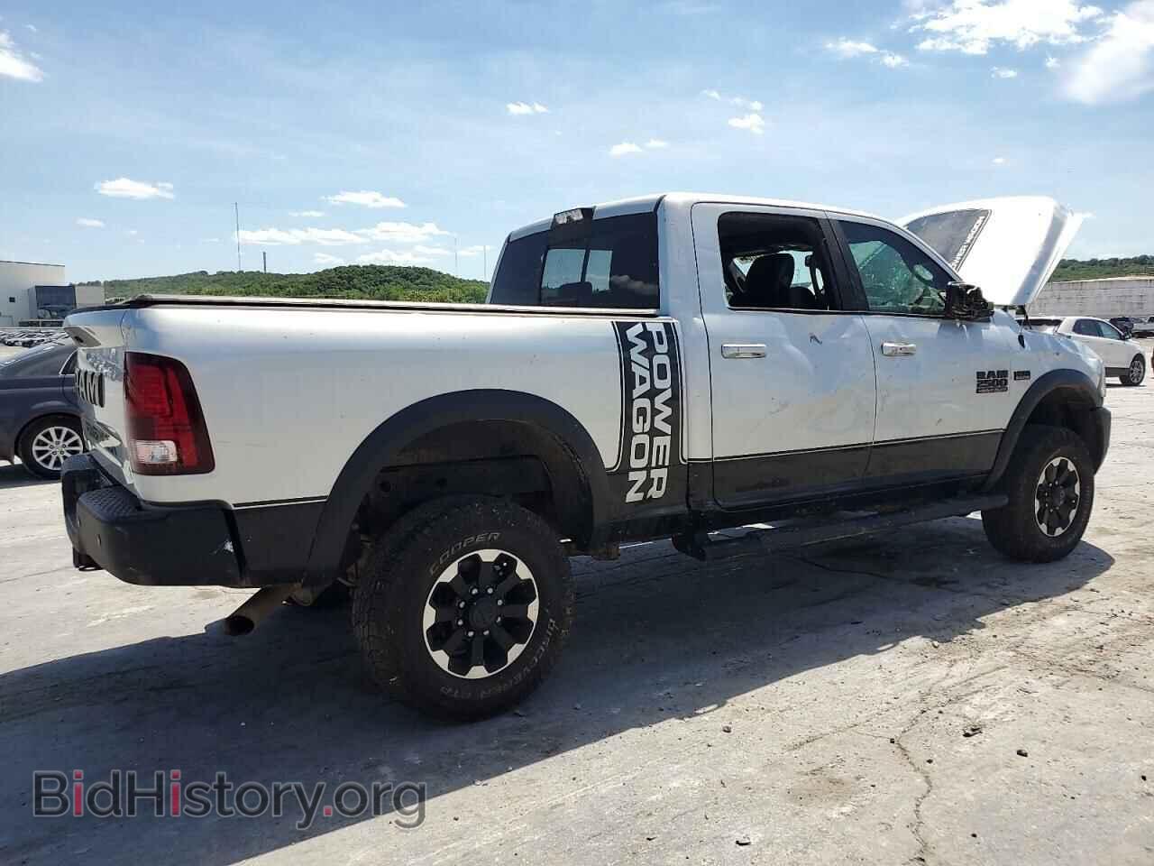 2018 RAM 2500 - VIN: 3C6TR5EJ1JG398762 - Photo 3