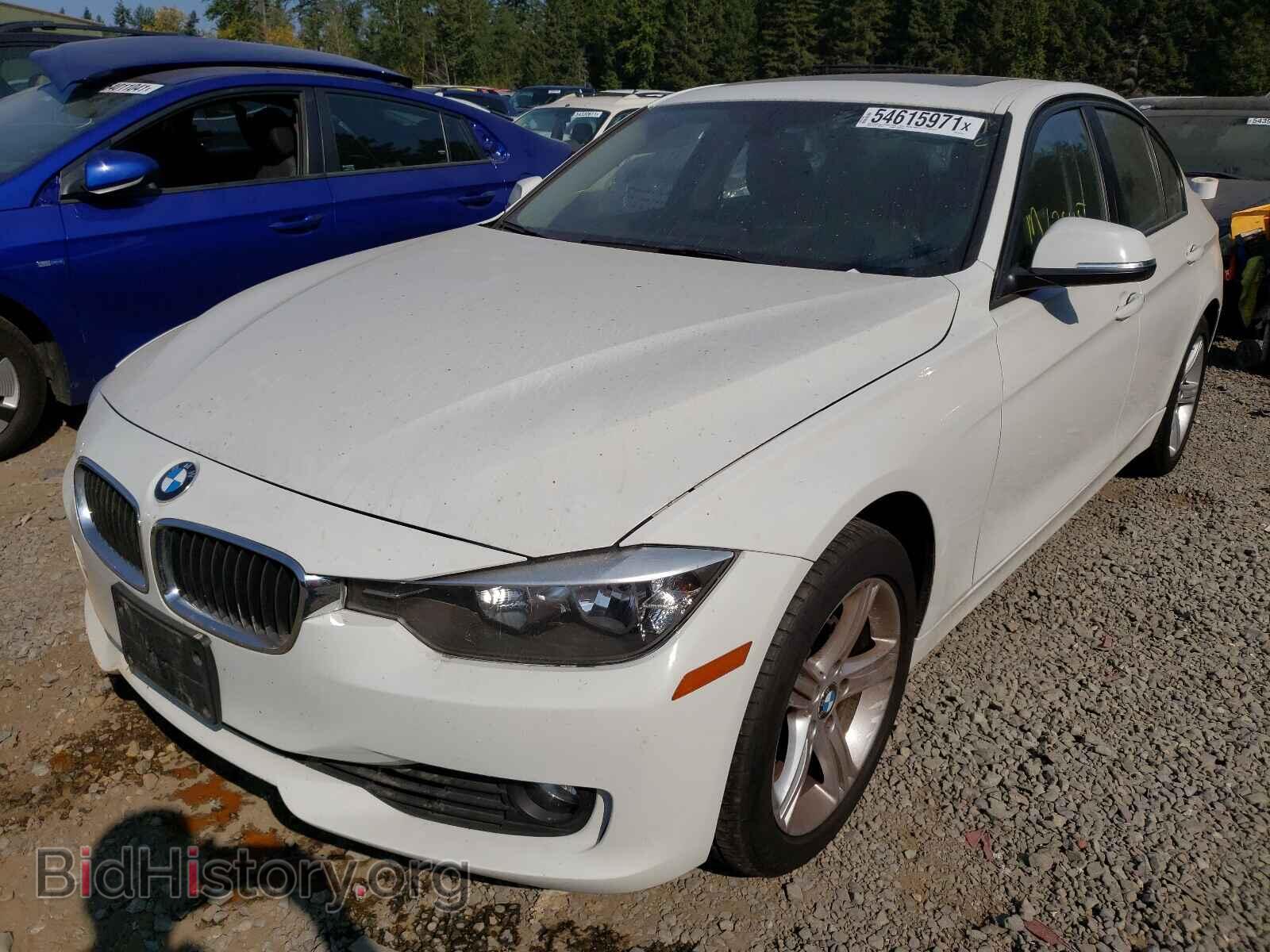2012 BMW 3 SERIES - VIN: WBA3A5C57CF341523 - Фото 2