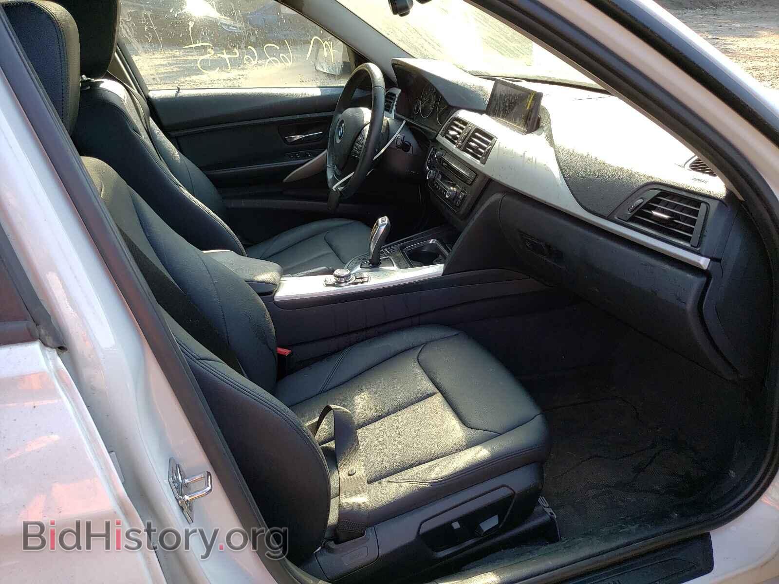 2012 BMW 3 SERIES - VIN: WBA3A5C57CF341523 - Фото 5