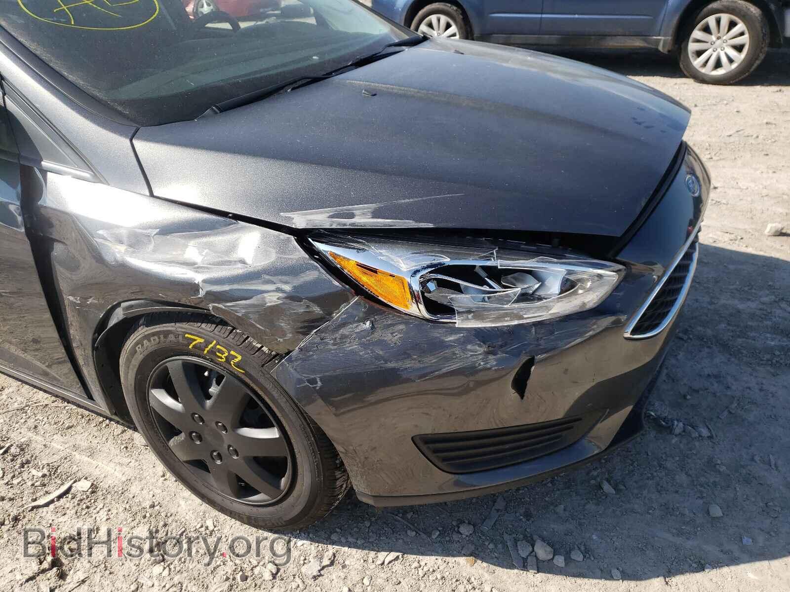 2016 FORD FOCUS - VIN: 1FADP3E28GL233681 - Фото 9