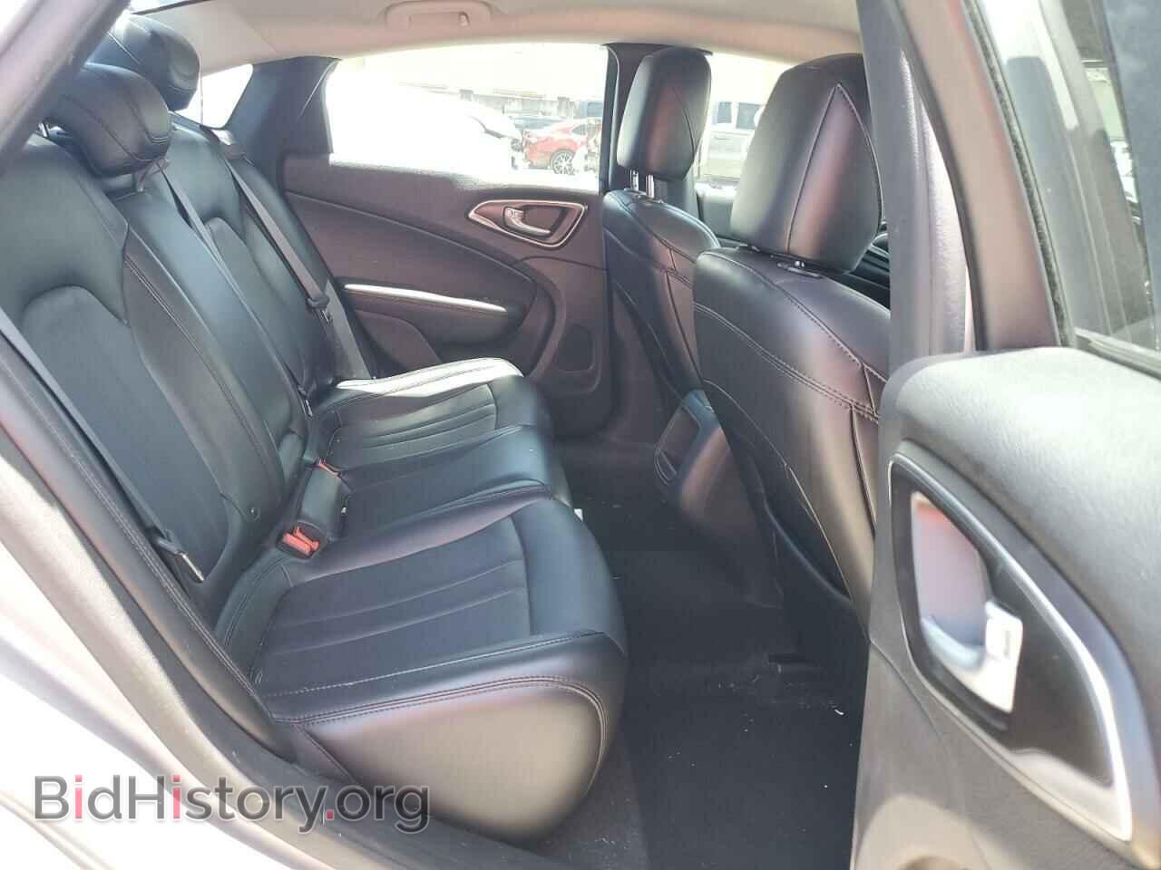2016 CHRYSLER 200 - VIN: 1C3CCCAB0GN172908 - Фото 6