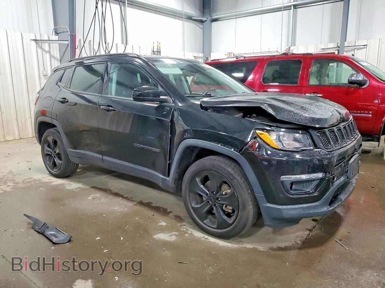 2018 JEEP COMPASS - VIN: 3C4NJDBB0JT304085 - Photo 4