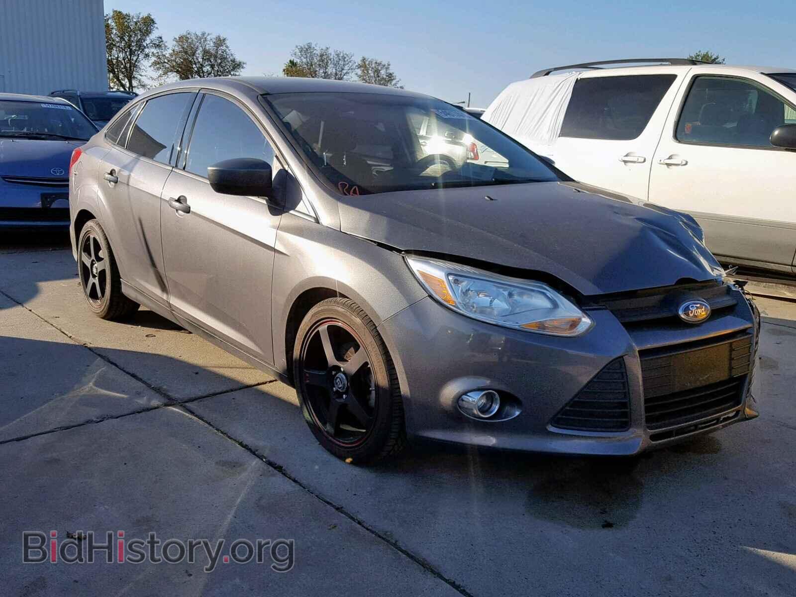 Photo 1FAHP3F28CL131582 - FORD FOCUS 2012