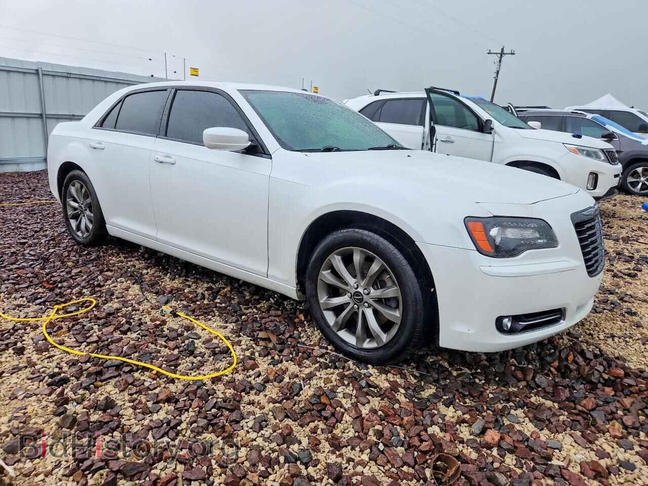 2014 CHRYSLER 300 - VIN: 2C3CCAGG1EH283903 - Photo 4