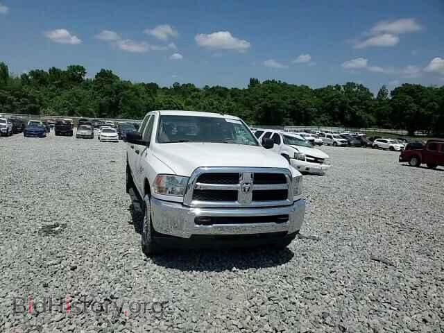 2013 RAM All Models - VIN: 3C6TR5H29DG551171 - Photo 13