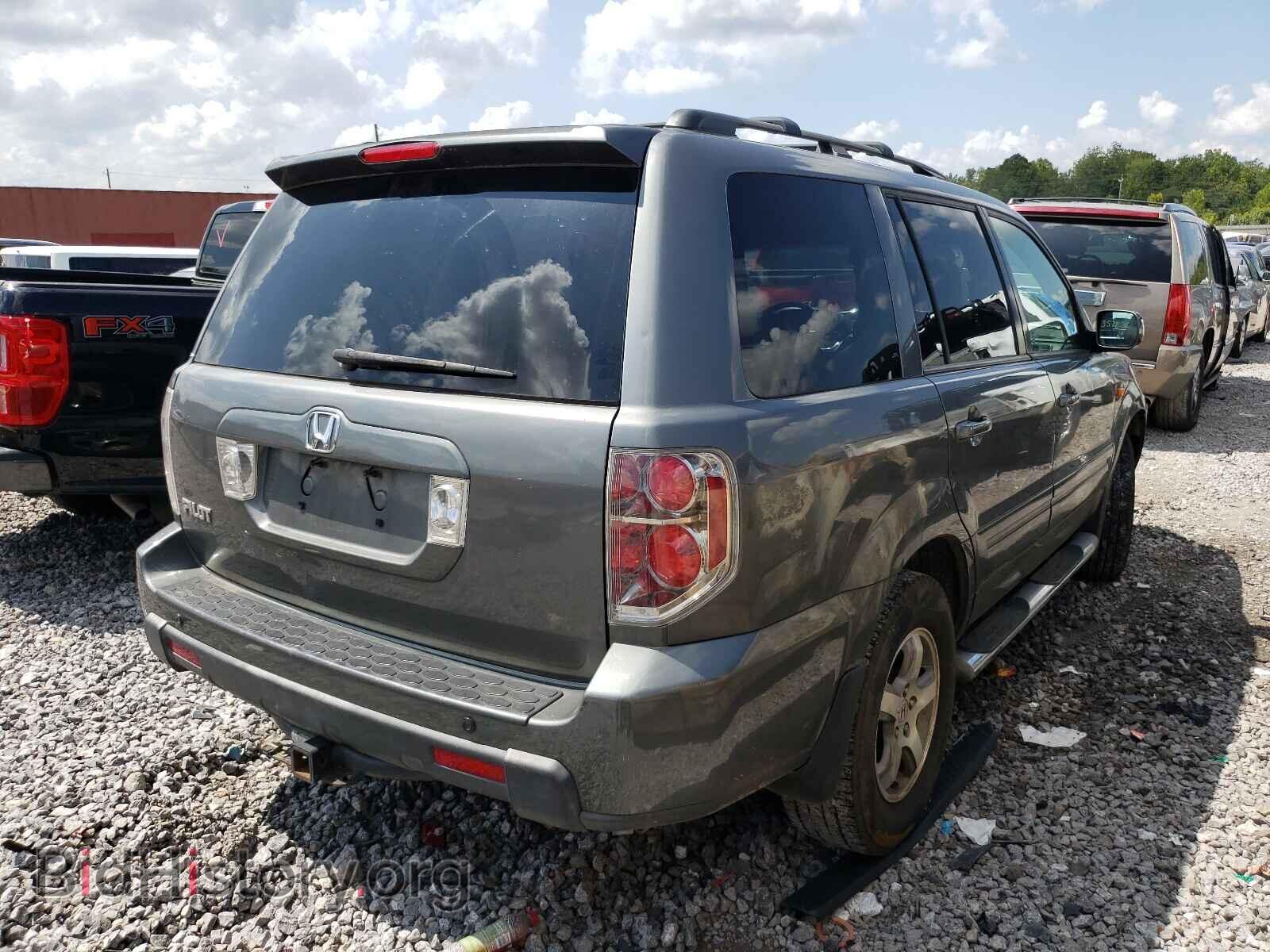 2007 HONDA PILOT - VIN: 5FNYF28577B028452 - Photo 4