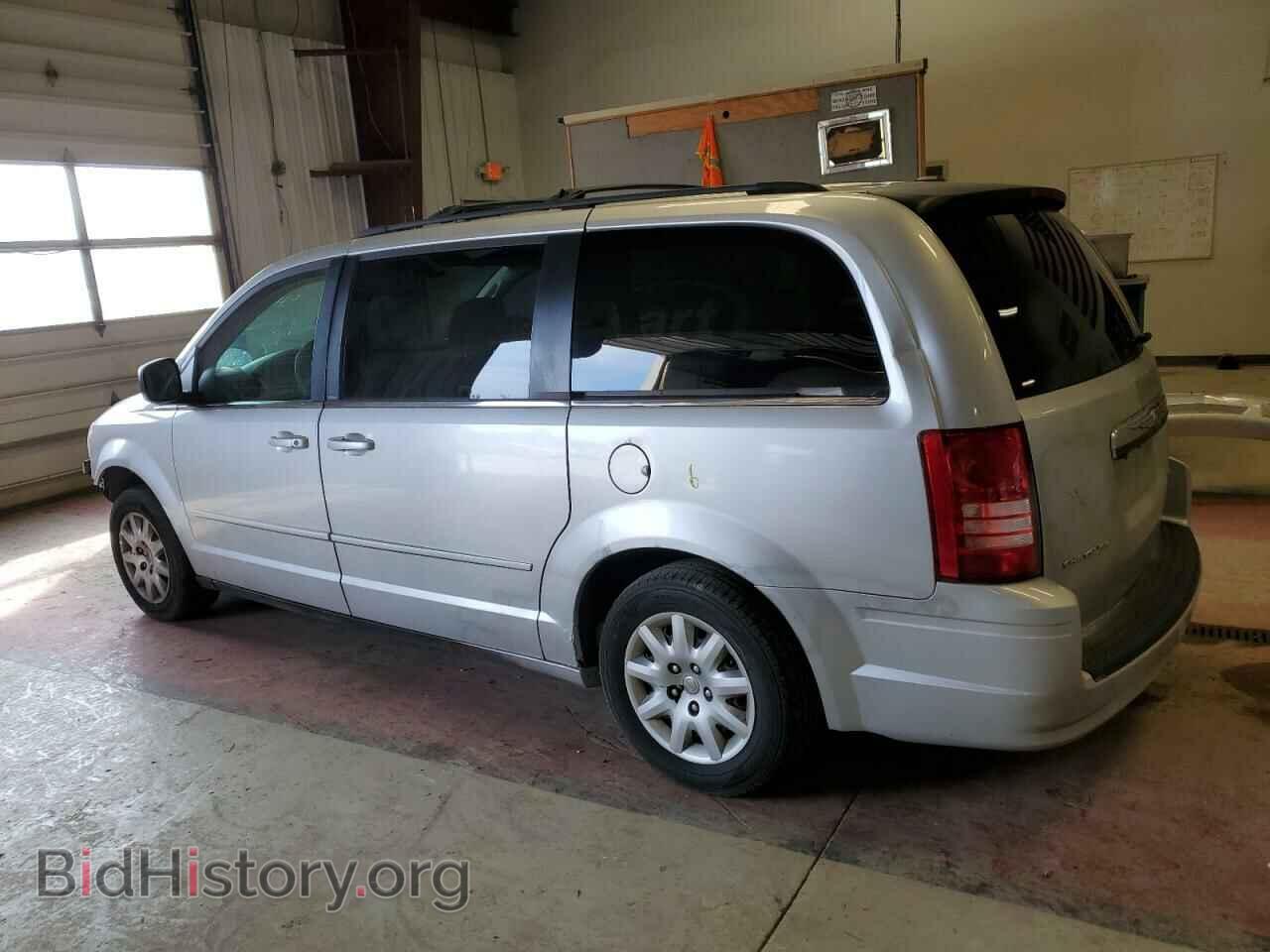 2010 CHRYSLER MINIVAN - VIN: 2A4RR4DE5AR315078 - Photo 2
