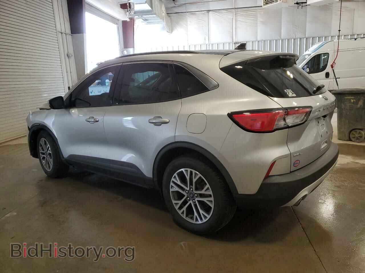 2020 FORD ESCAPE - VIN: 1FMCU9H69LUA37233 - Фото 2