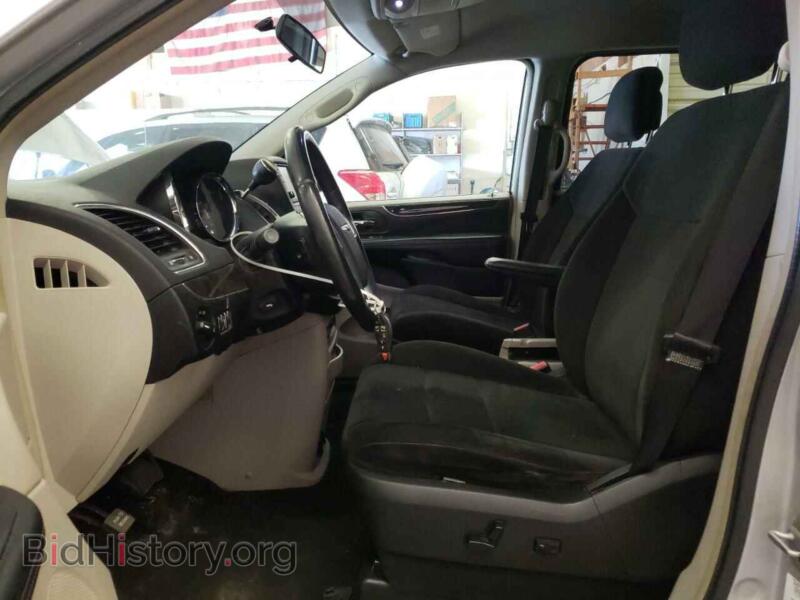 2011 Chrysler MINIVAN (VIN 2A4RR5DG7BR638394) — фото 7 из 13
