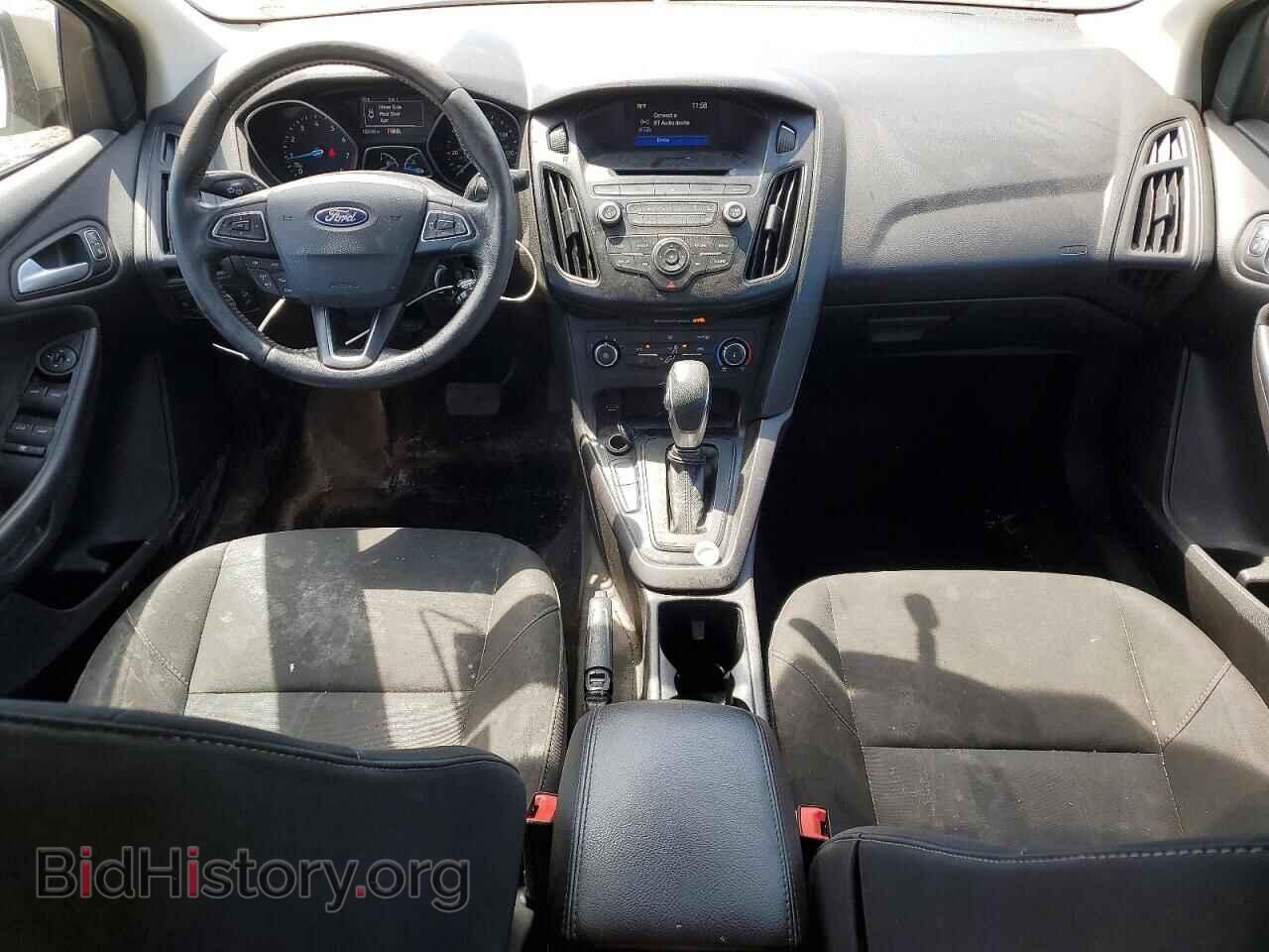 2017 FORD FOCUS - VIN: 1FADP3F24HL275829 - Photo 8