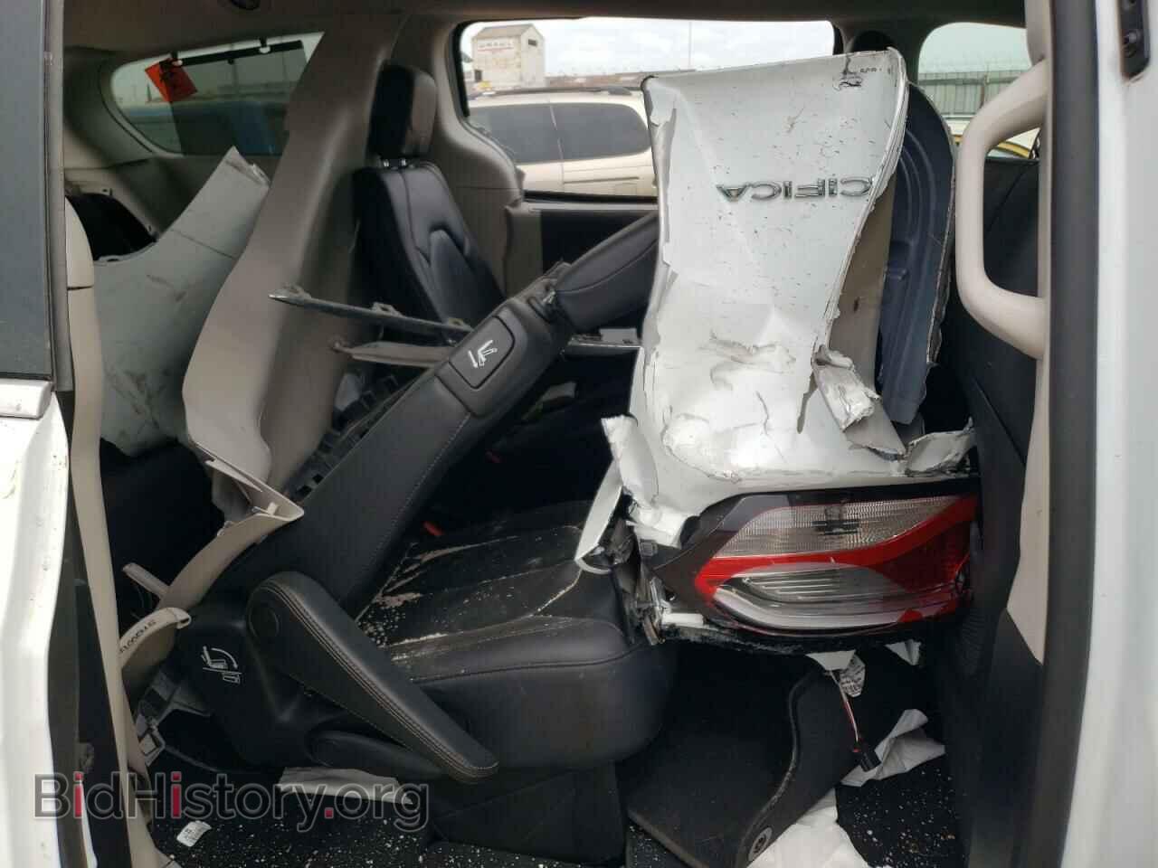 2020 CHRYSLER PACIFICA - VIN: 2C4RC1BG8LR287242 - Фото 6