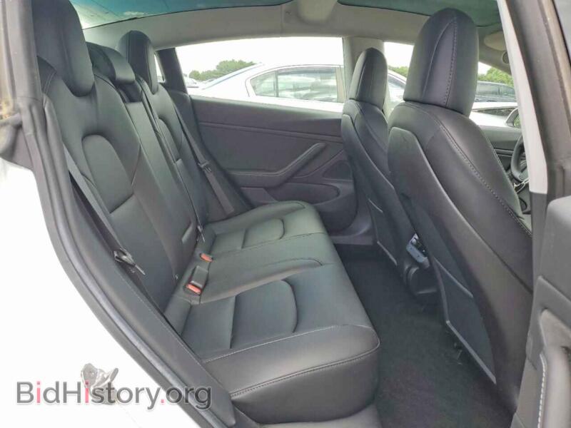 2019 Tesla MODEL 3 (VIN 5YJ3E1EA9KF483241) — photo 10 of 12