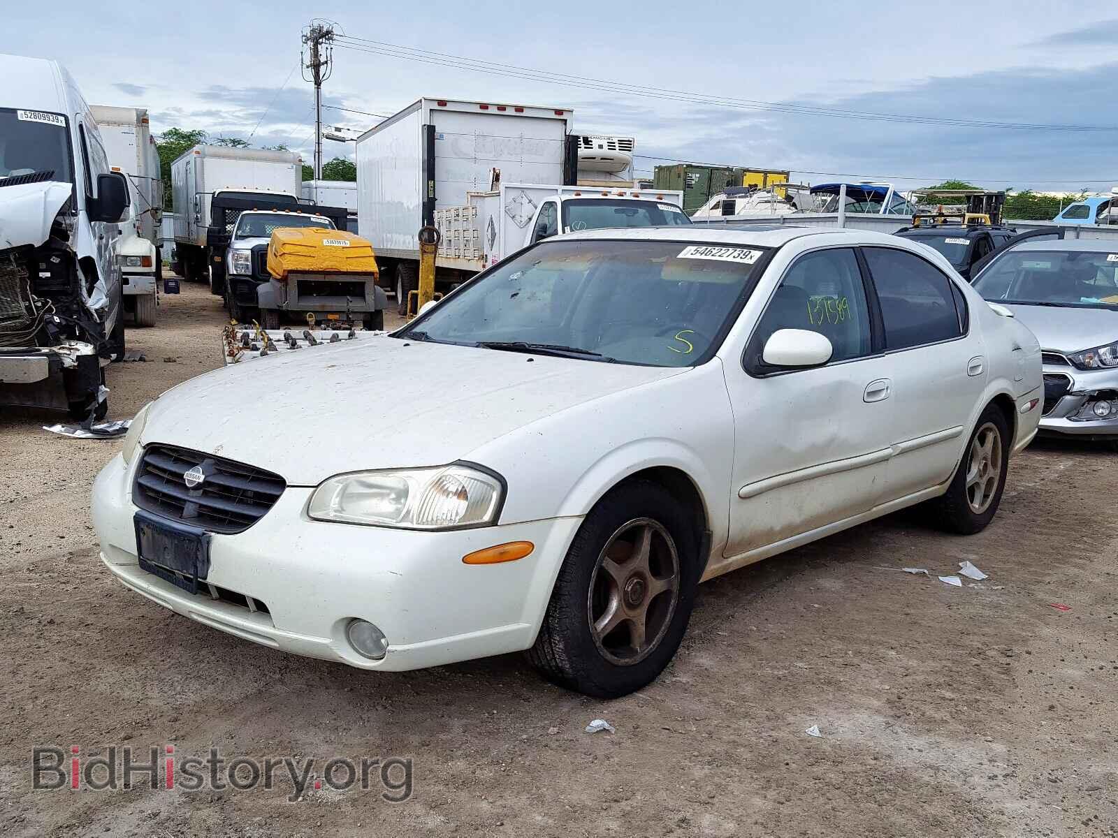 2000 NISSAN MAXIMA - VIN: JN1CA31D7YT517077 - Фото 2