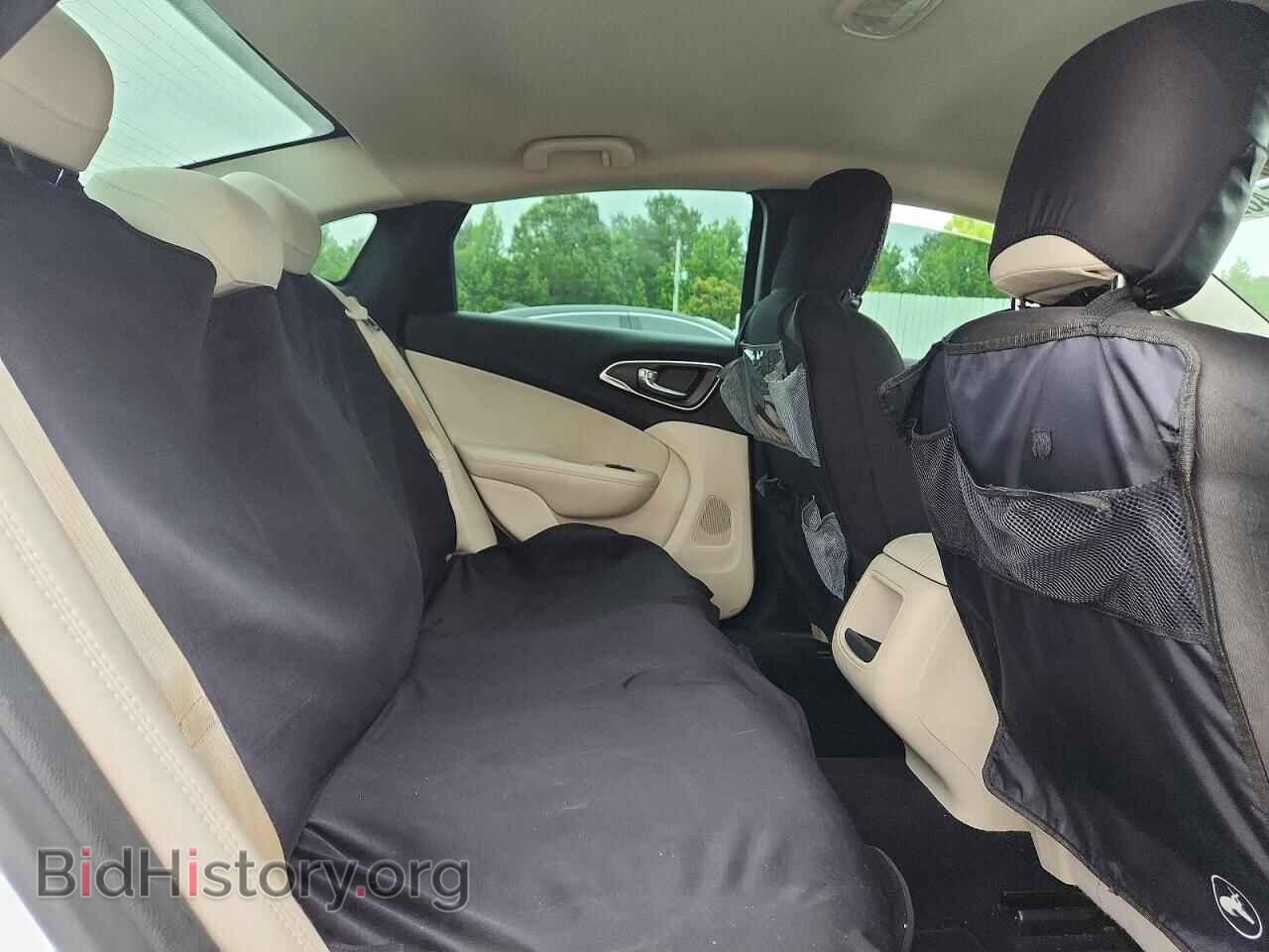 2015 CHRYSLER 200 - VIN: 1C3CCCAB3FN608472 - Фото 10
