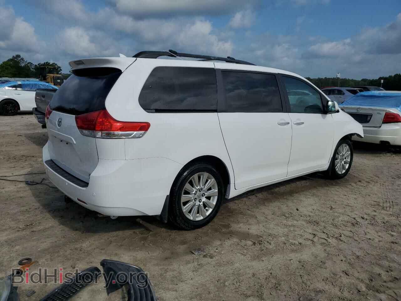2012 TOYOTA All Models - VIN: 5TDDK3DC8CS032469 - Фото 3