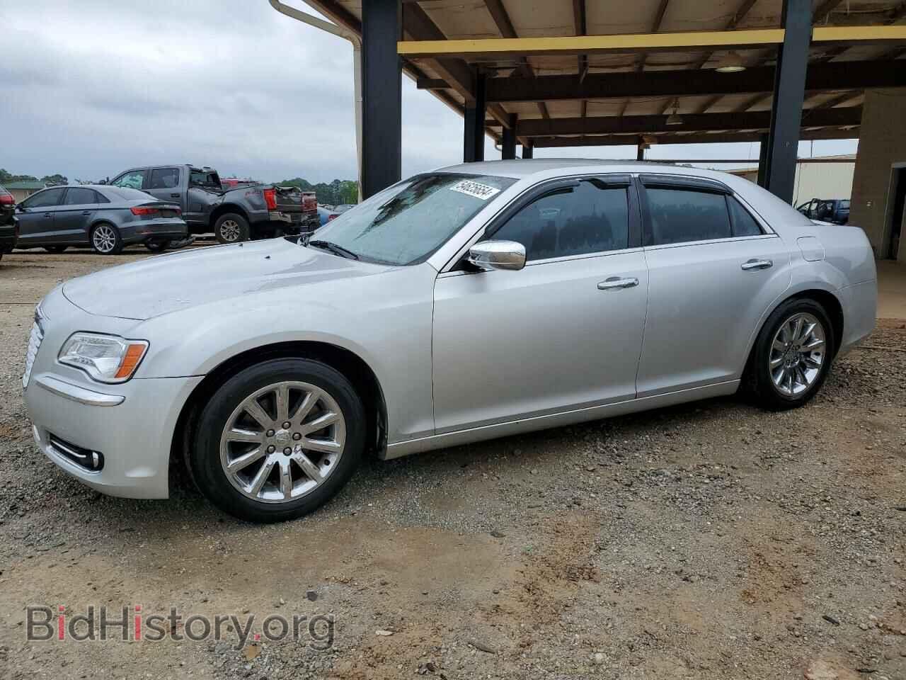 Фотография 2C3CCACG8CH250125 - CHRYSLER 300 2012