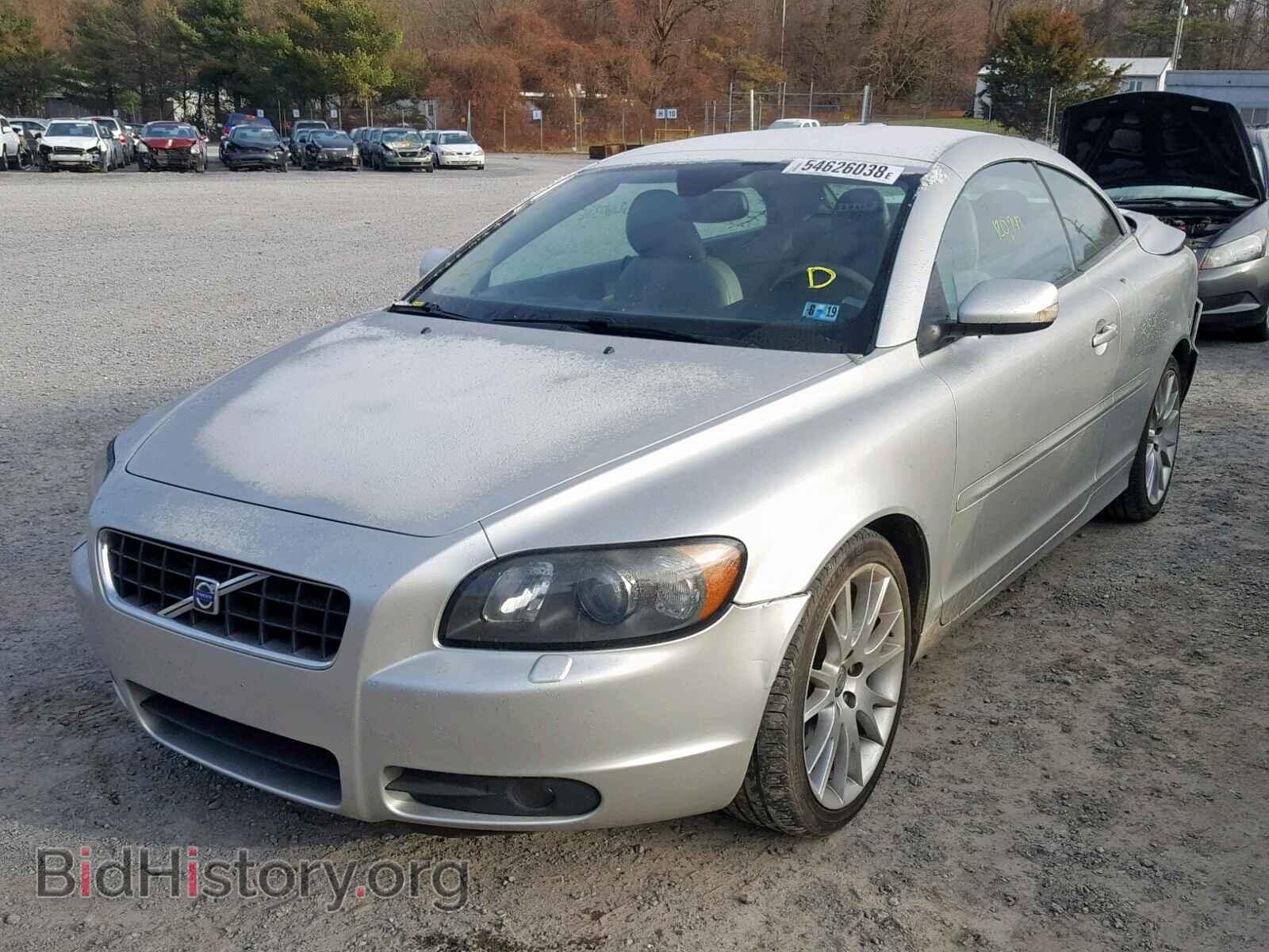 2006 VOLVO C70 - VIN: YV1MC68286J006322 - Фото 2