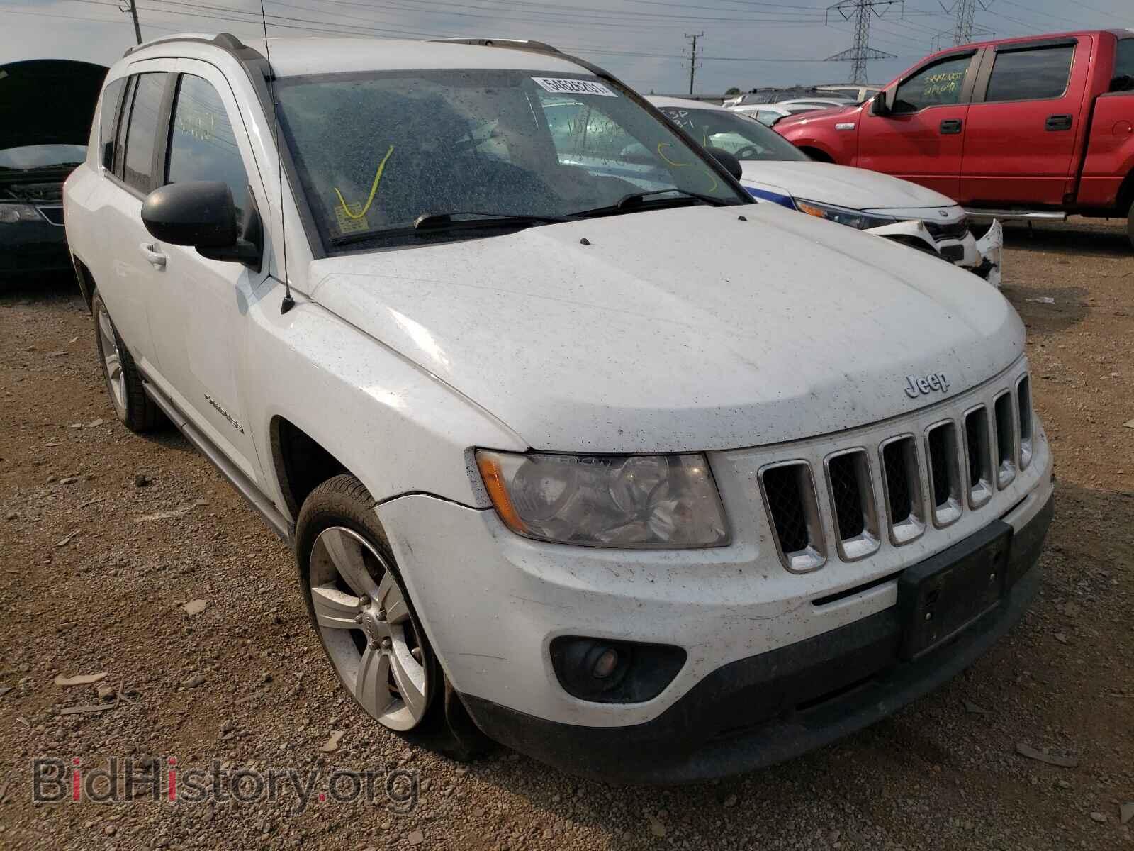 Photo 1J4NT1FA9BD261068 - JEEP COMPASS 2011