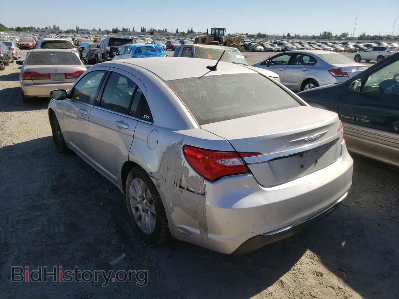 2012 CHRYSLER 200 - VIN: 1C3CCBAB1CN305504 - Фото 3