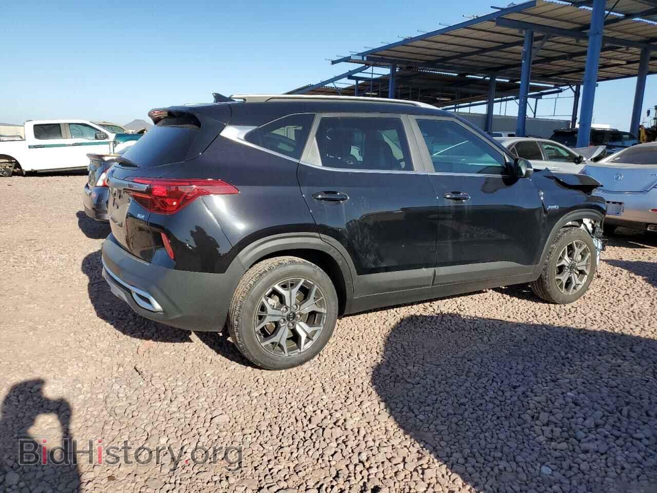 2021 KIA SELTOS - VIN: KNDERCAA8M7226532 - Фото 3