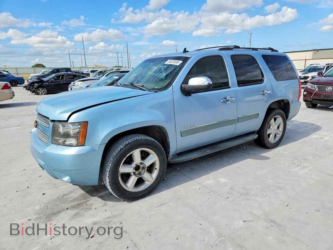 Фотография 1GNSCBE08BR255716 - CHEVROLET TAHOE 2011