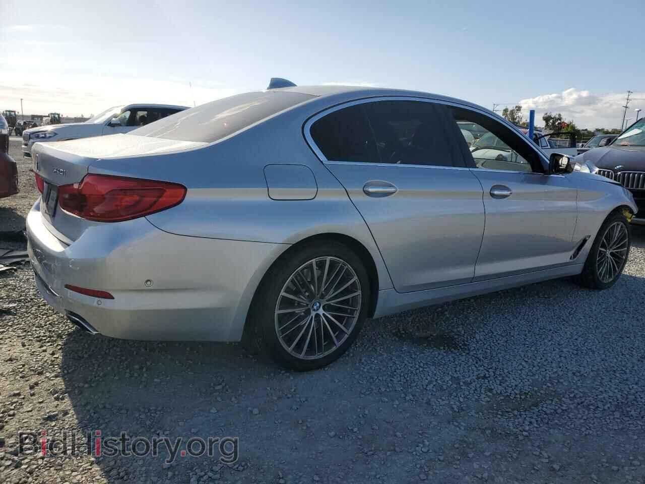 2017 BMW 5 SERIES - VIN: WBAJE5C3XHG914927 - Фото 3
