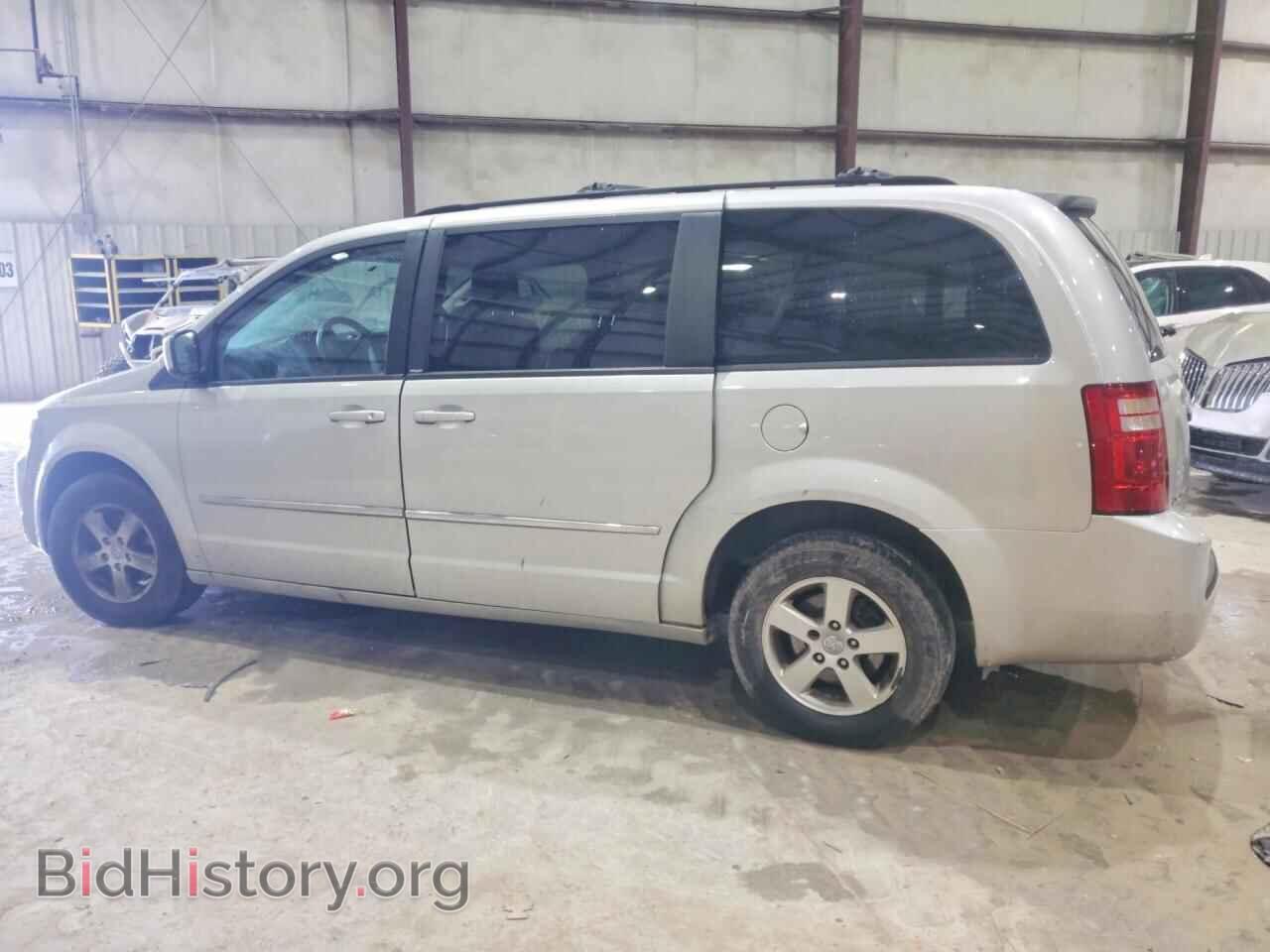 2010 DODGE CARAVAN - VIN: 2D4RN5D13AR459302 - Photo 2