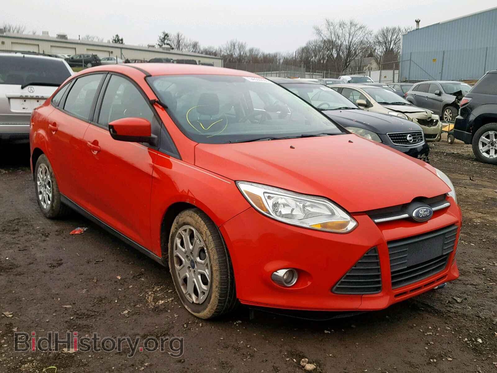 Photo 1FAHP3F28CL260051 - FORD FOCUS 2012