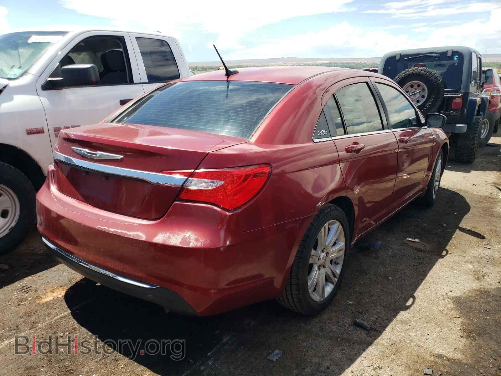 2013 CHRYSLER 200 - VIN: 1C3CCBAB7DN704953 - Фото 4
