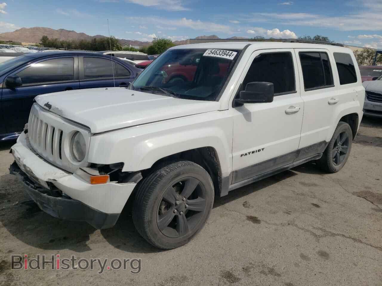 Photo 1C4NJPBA3FD414036 - JEEP PATRIOT 2015