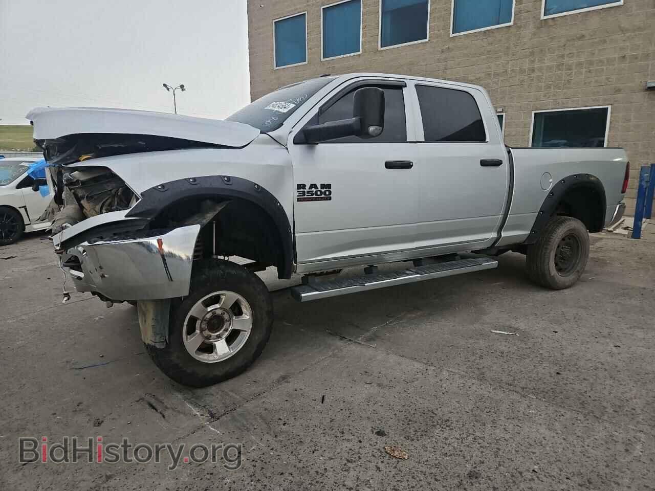 Фотография 3C6UR5CL2JG359669 - RAM All Models 2018