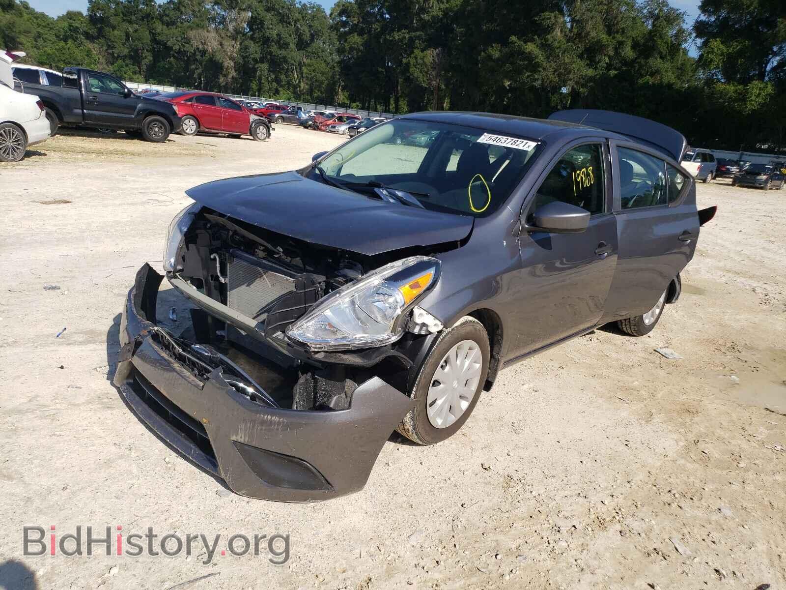 2019 NISSAN VERSA - VIN: 3N1CN7AP1KL816095 - Фото 2