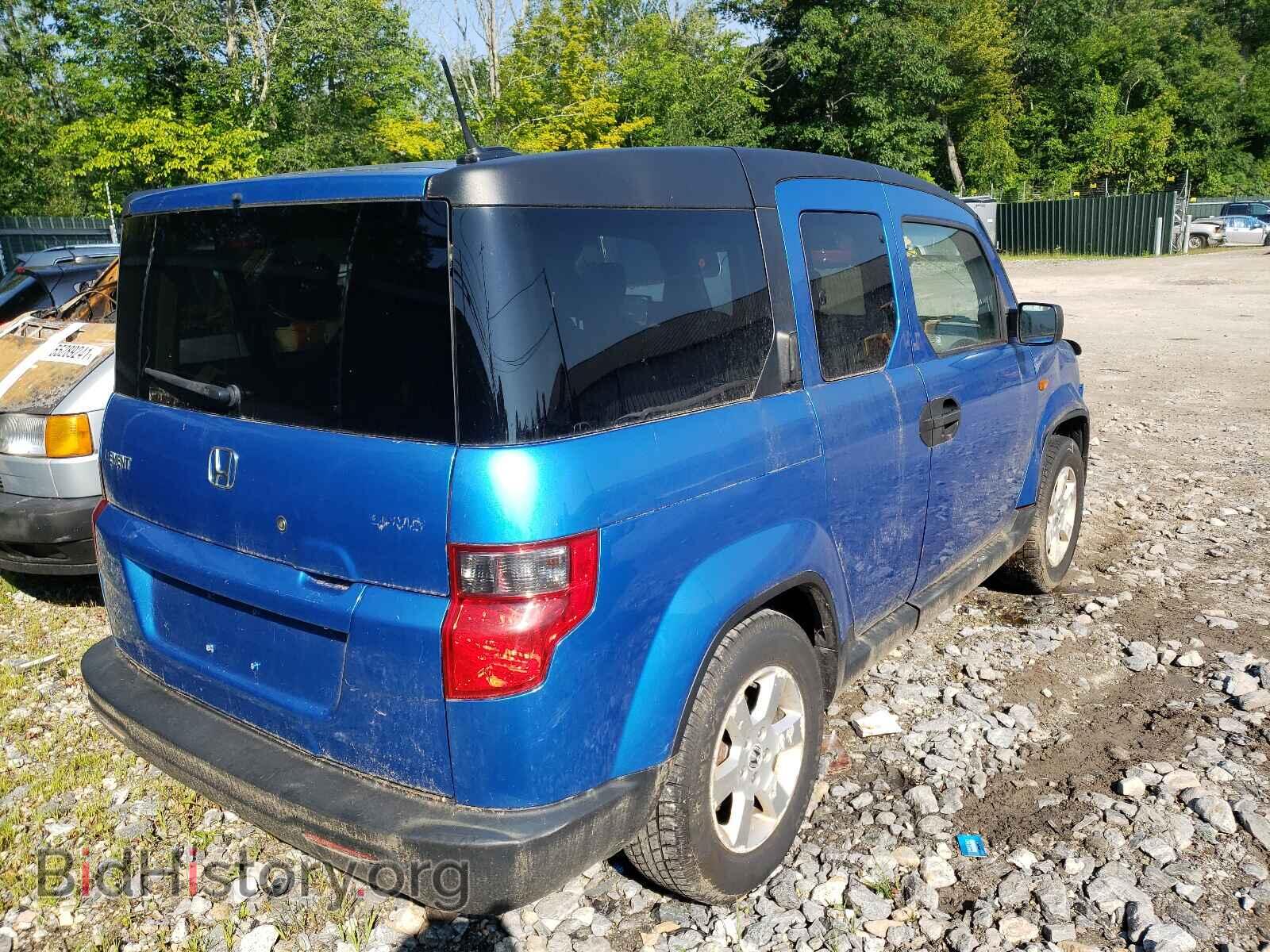 2011 HONDA ELEMENT - VIN: 5J6YH2H79BL005850 - Photo 4
