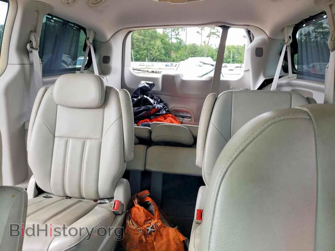 2008 CHRYSLER MINIVAN - VIN: 2A8HR54P18R733147 - Фото 10