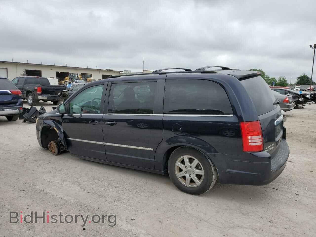 2010 CHRYSLER MINIVAN - VIN: 2A4RR5DXXAR153388 - Фото 2