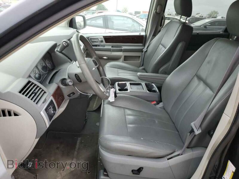2010 Chrysler MINIVAN (VIN 2A4RR5DXXAR153388) — фото 7 из 12