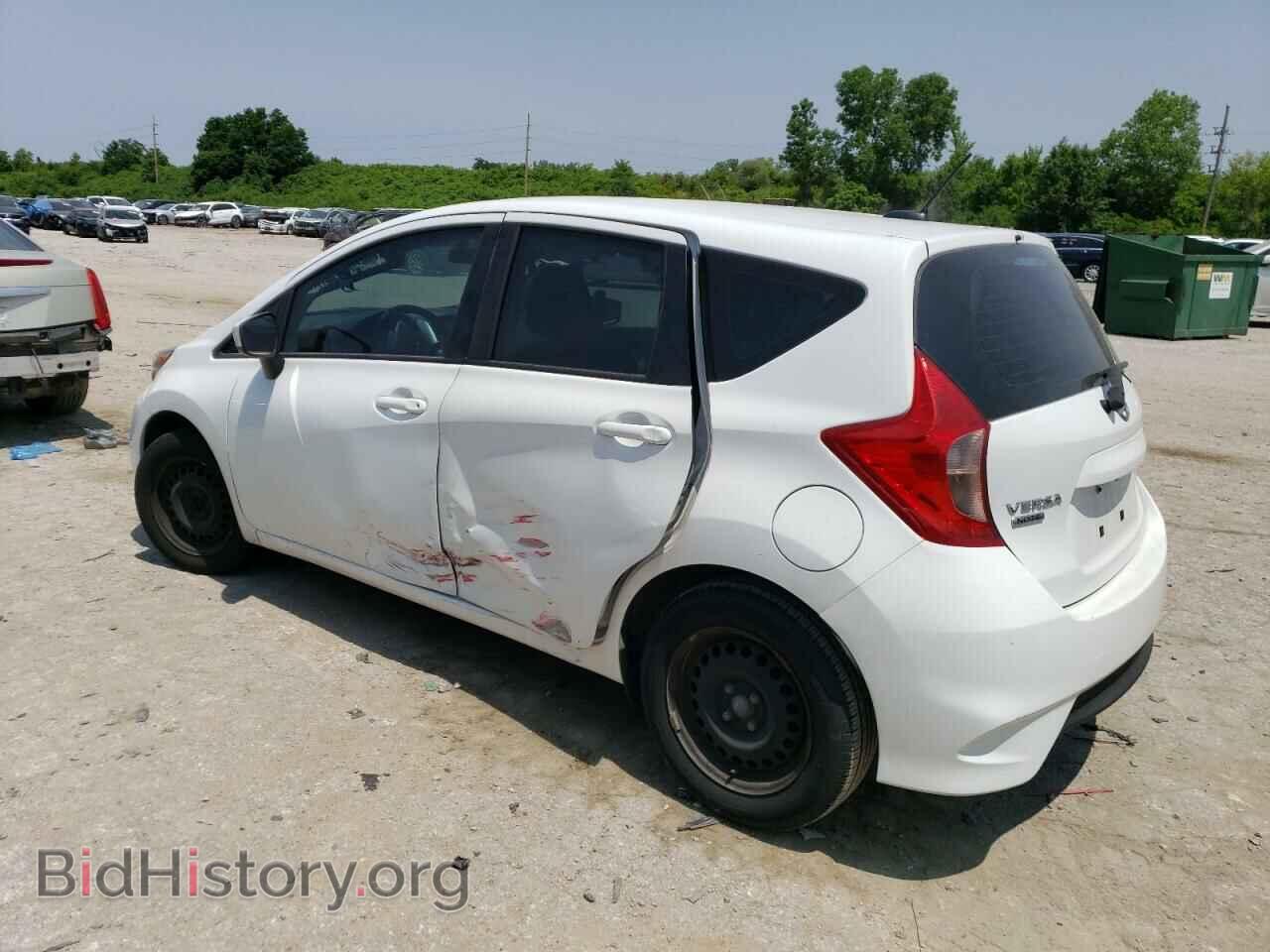 2017 NISSAN VERSA - VIN: 3N1CE2CP9HL370593 - Фото 2
