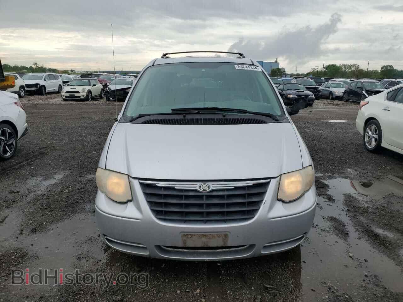 2007 CHRYSLER MINIVAN - VIN: 2A8GP54L57R272256 - Фото 5