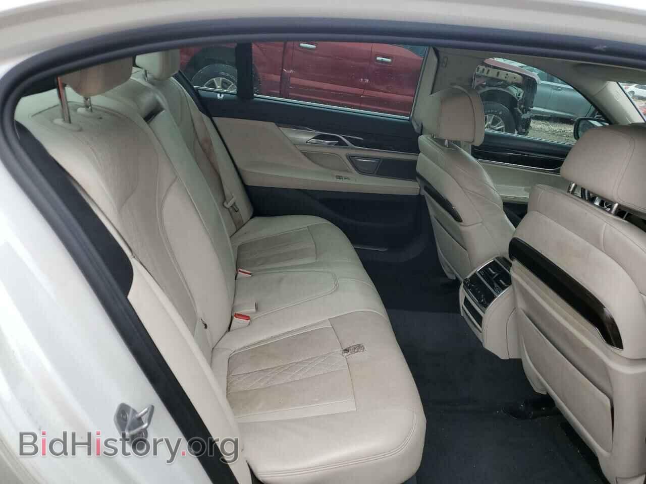 2017 BMW 7 SERIES - VIN: WBA7F2C33HG423198 - Фото 10